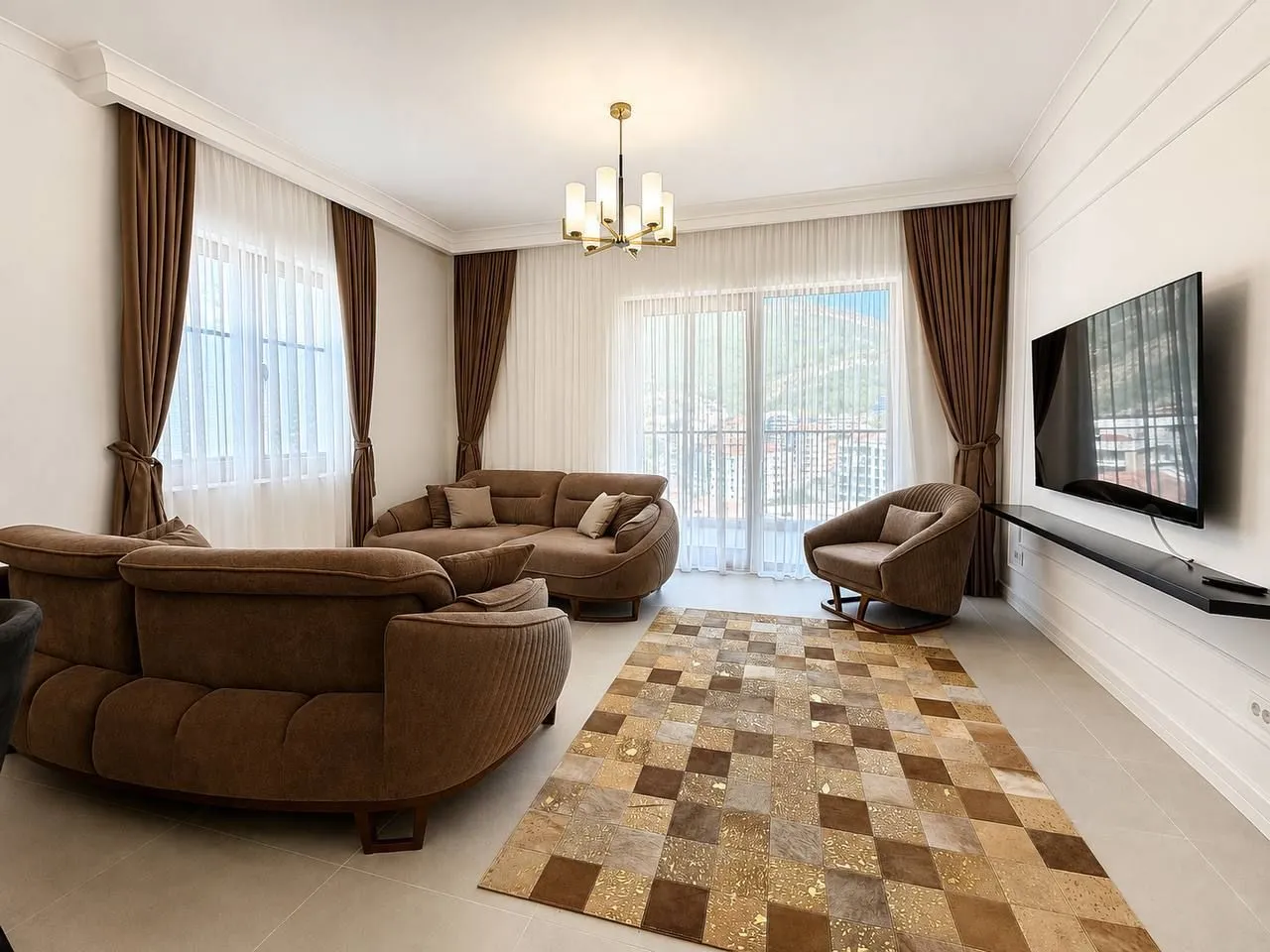 Izdavanje, dvosoban stan, 87m², Bečići, Budva