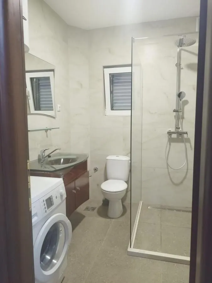 Rent, three bedroom apartment, 84m², Centar, Tivat