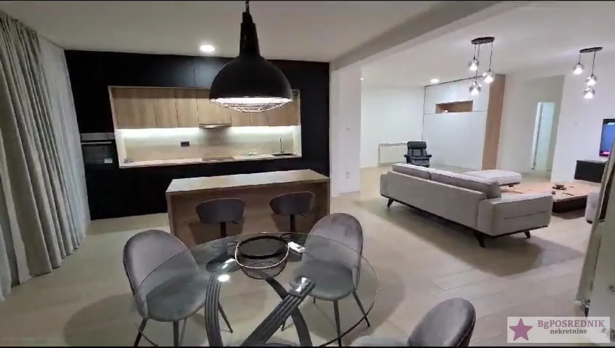 Sale, four bedroom apartment, 145m², Savski Venac, Beograd