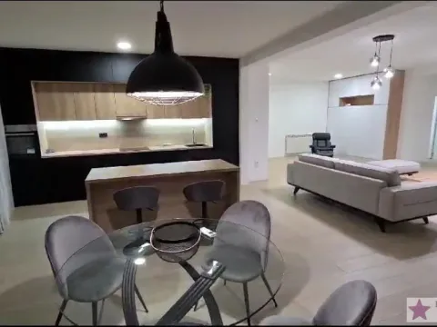 Prodaja, četvorosoban stan, 145m², Savski Venac, Beograd - image 2