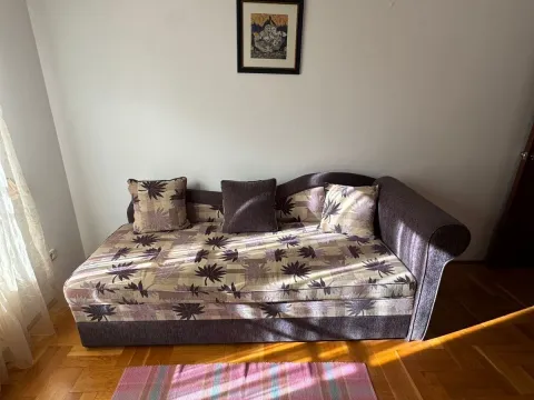 Rent, two bedroom apartment, 62m², Blok 9, Podgorica - image 5