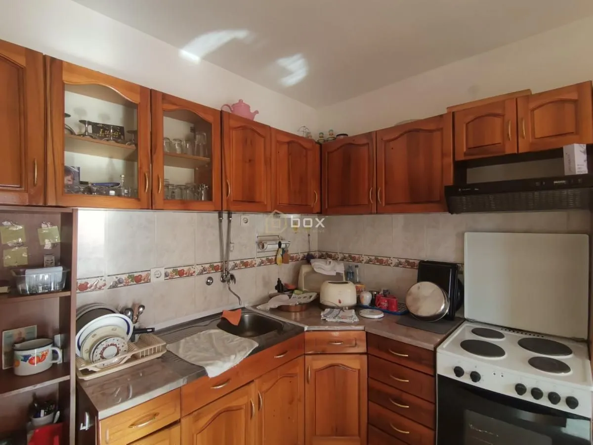 Izdavanje, dvosoban stan, 56m², Palilula, Niš