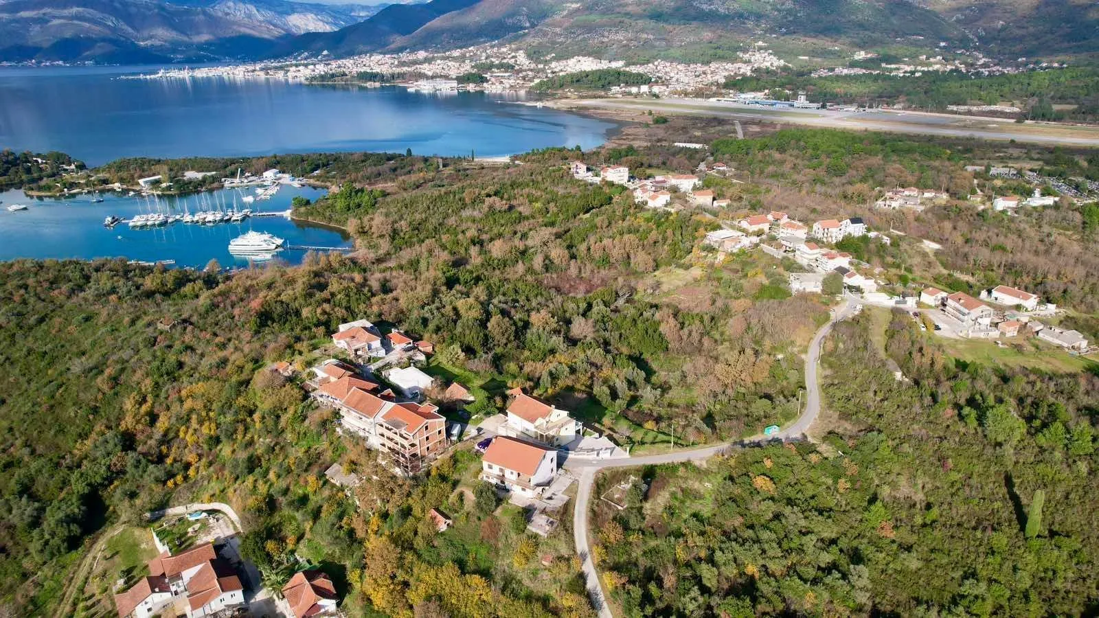 Prodaja, plac, 3789m², Tivat, Crna Gora