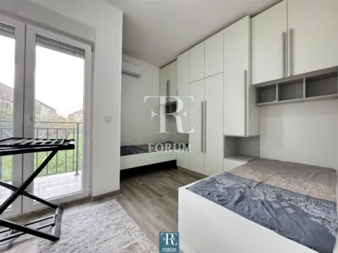 Izdavanje, dvosoban stan, 60m², Gornja Gorica, Podgorica - image 11