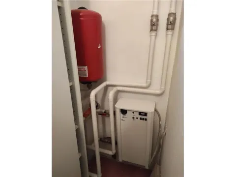 Izdavanje, dvosoban stan, 94m², Centar, Niš - image 13