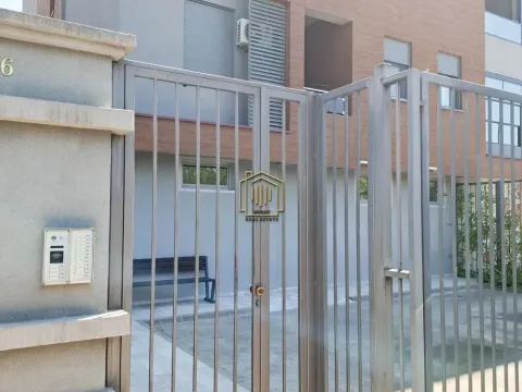 Rent, apartment, 30m², Stara Varoš, Podgorica - image 17