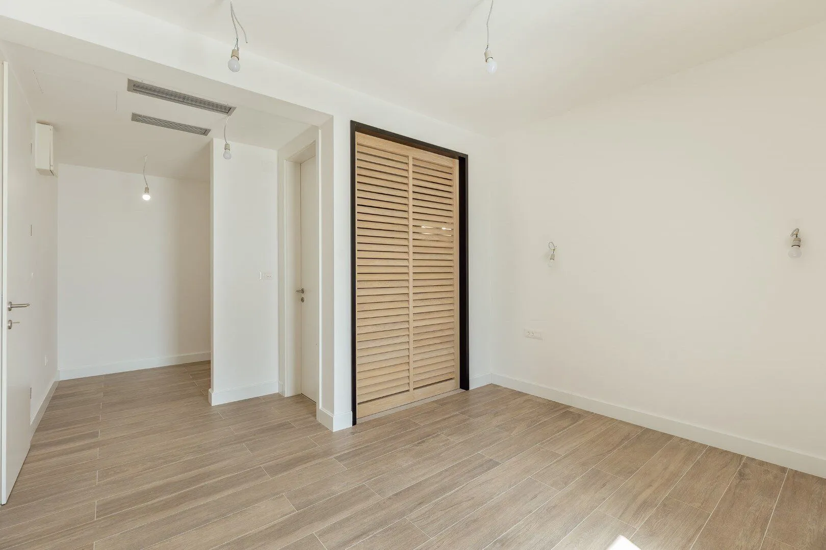 Sale, house, 250m², Blizikuće, Budva