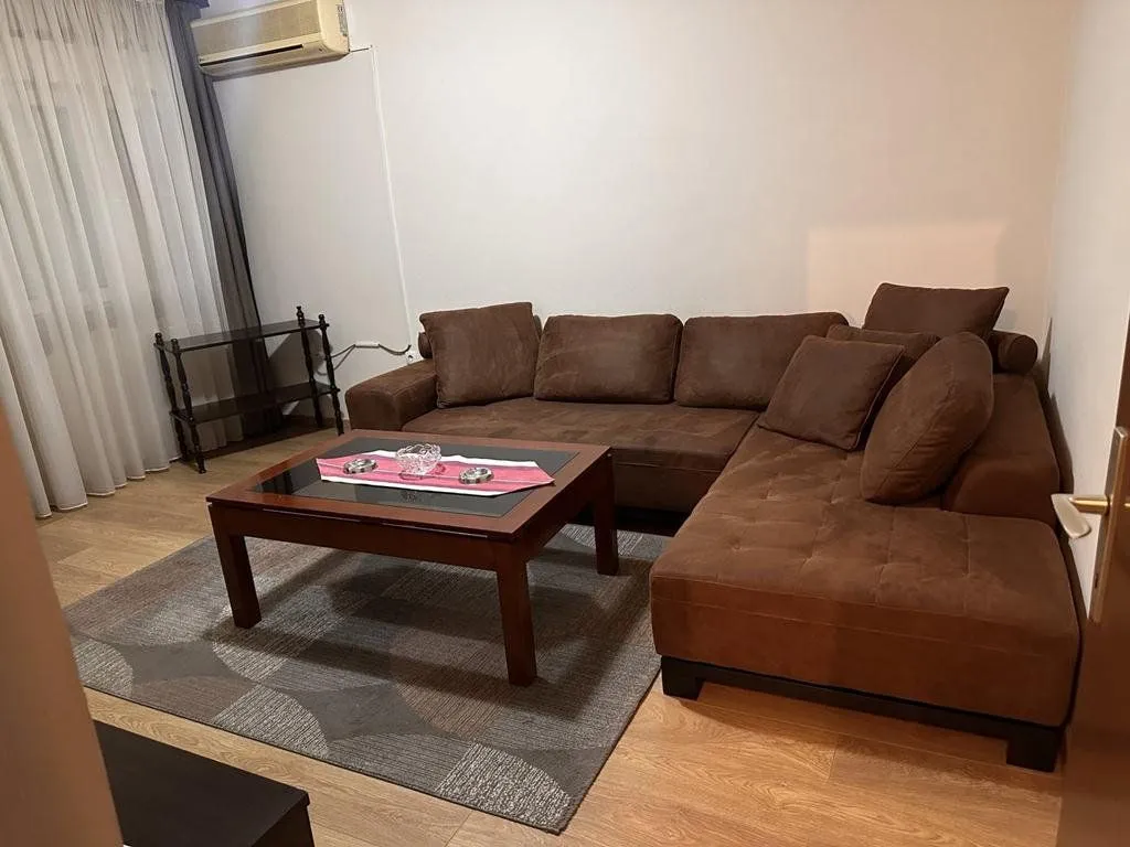 Rent, two bedroom apartment, 75m², Tuški Put, Podgorica
