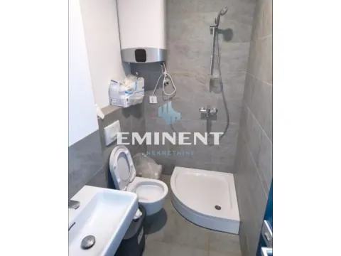 Izdavanje, poslovni prostor, 175m², Bežanijska Kosa Sve Podlokacije, Beograd - image 12