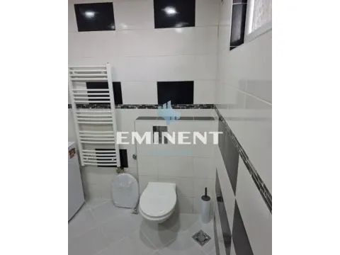 Izdavanje, trosoban stan, 85m², Ledine, Beograd - image 13