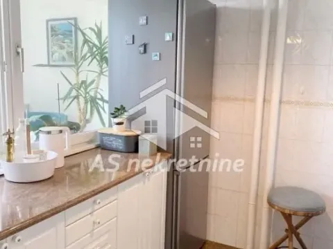 Izdavanje, četvorosoban stan, 120m², Voždovačka Crkva, Voždovac Sve Podlokacije - image 6