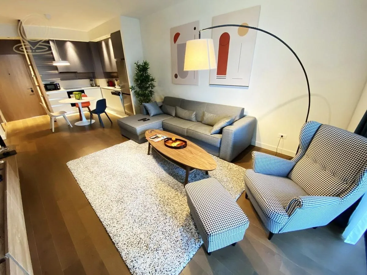 Rent, two bedroom apartment, 70m², Savski Venac, Beograd
