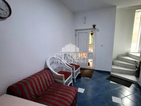 Rent, office space, 90m², Skojevsko Naselje, Beograd - image 3