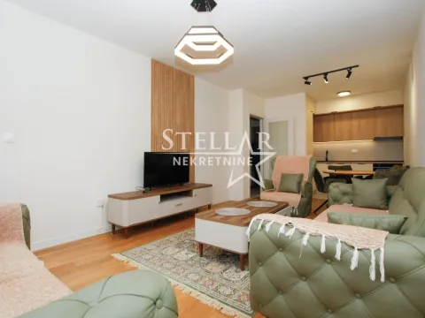 Izdavanje, jednosoban stan, 49m², Central Point, Podgorica - image 2