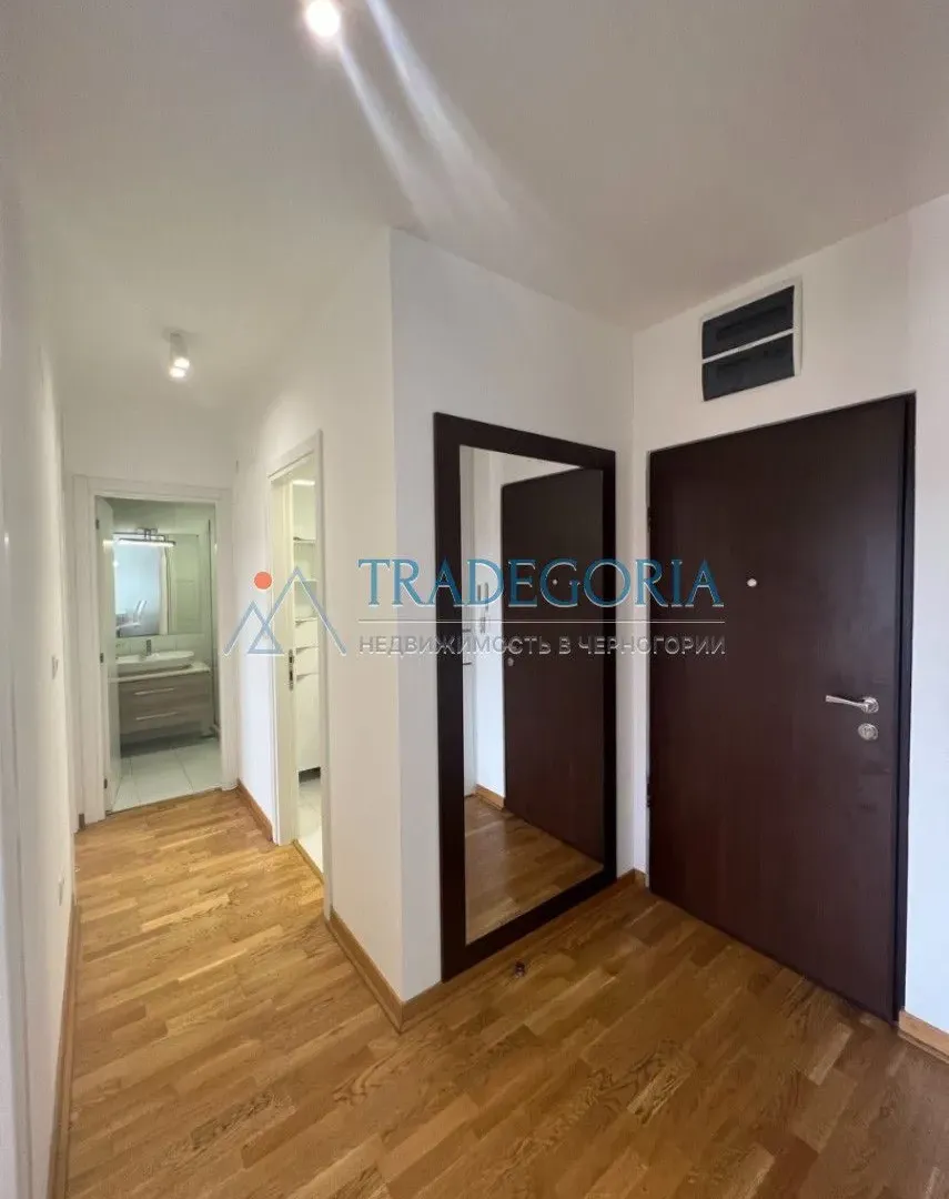 Prodaja, dvosoban stan, 65m², Podgorica, Crna Gora