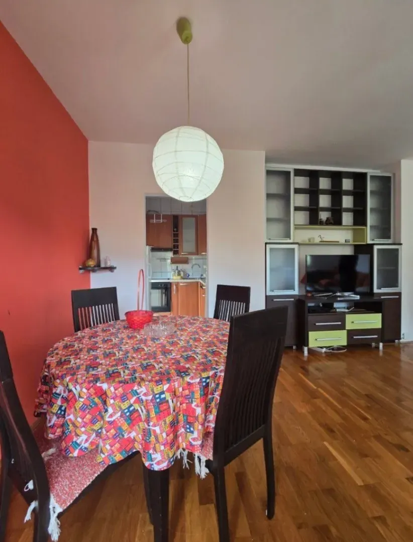 Izdavanje, jednosoban stan, 54m², Zagorič, Podgorica