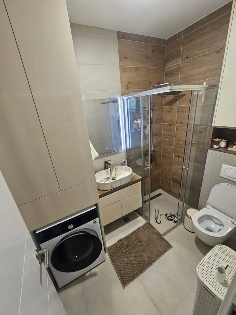 Prodaja, dvosoban stan, 70m², Pobrežje, Podgorica