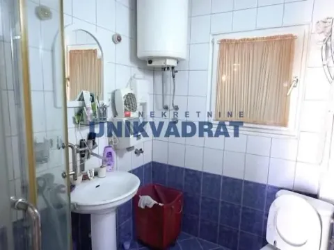 Prodaja, kuća, 500m², Voždovac Sve Podlokacije, Beograd - image 18