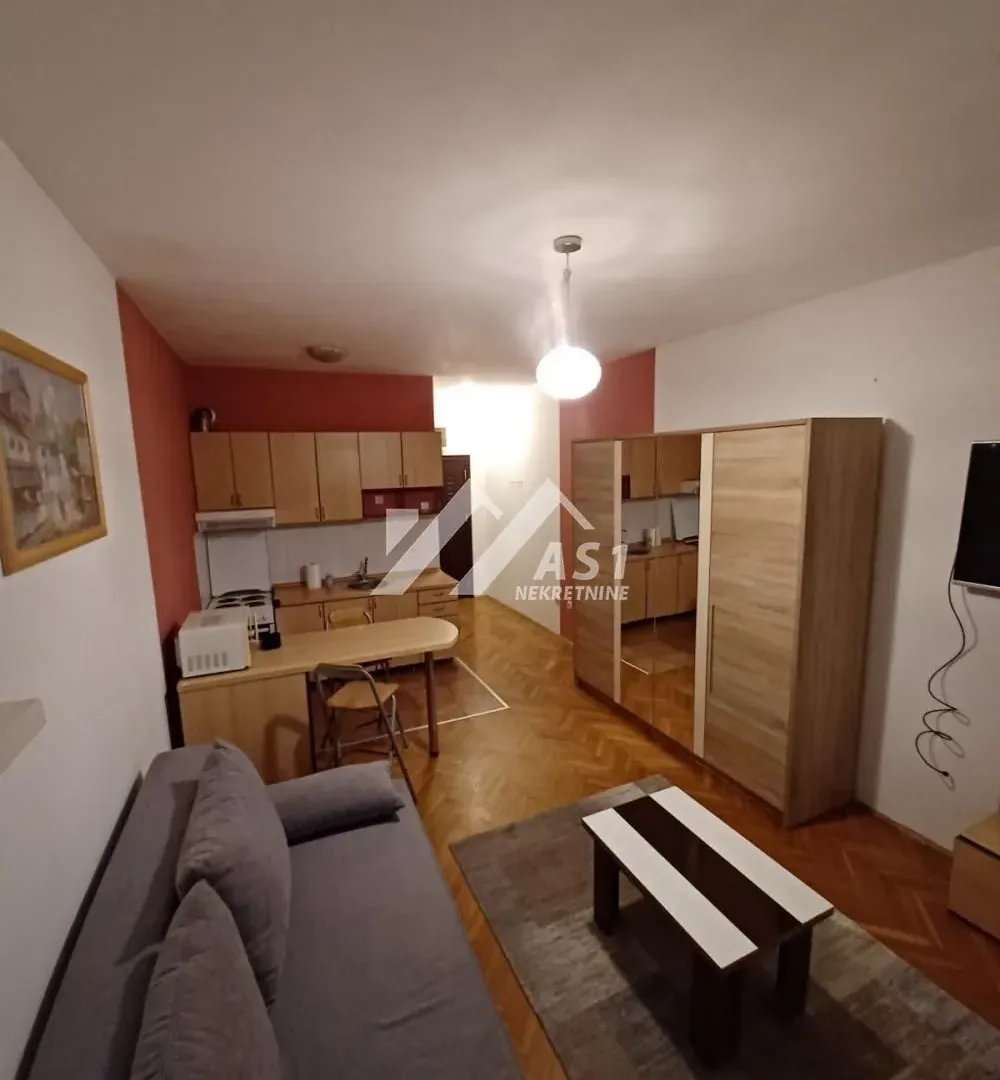 Izdavanje, stan, 30m², Novi Sad Sve Podlokacije, Novi Sad