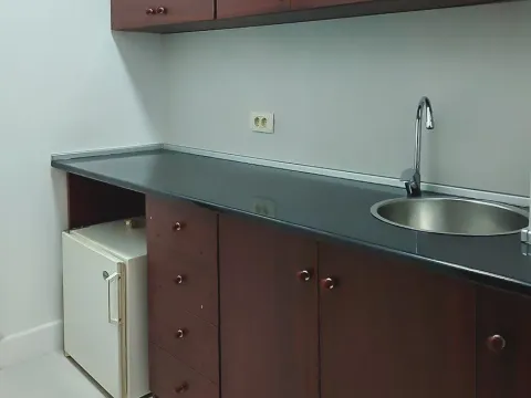 Izdavanje, dvosoban stan, 70m², Centar, Podgorica - image 5