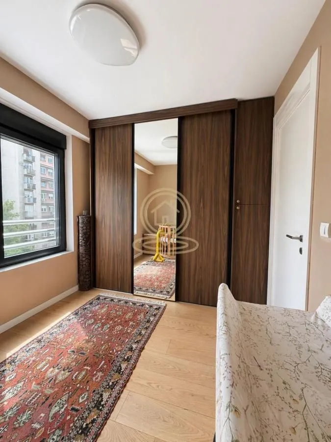 Sale, three bedroom apartment, 69m², Južni Bulevar, Vračar Sve Podlokacije