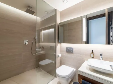 Sale, three bedroom apartment, 188m², Portonovi, Herceg Novi - image 24