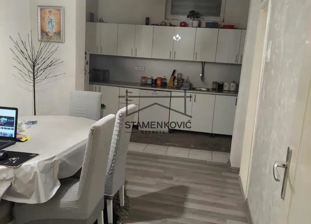 Sale, house, 150m², Veternik, Novi Sad Sve Podlokacije