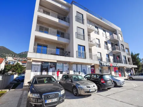 Sale, one bedroom apartment, 57m², Tivat, Crna Gora - image 6