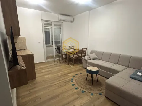 Rent, two bedroom apartment, 68m², Stari Aerodrom, Podgorica - image 1