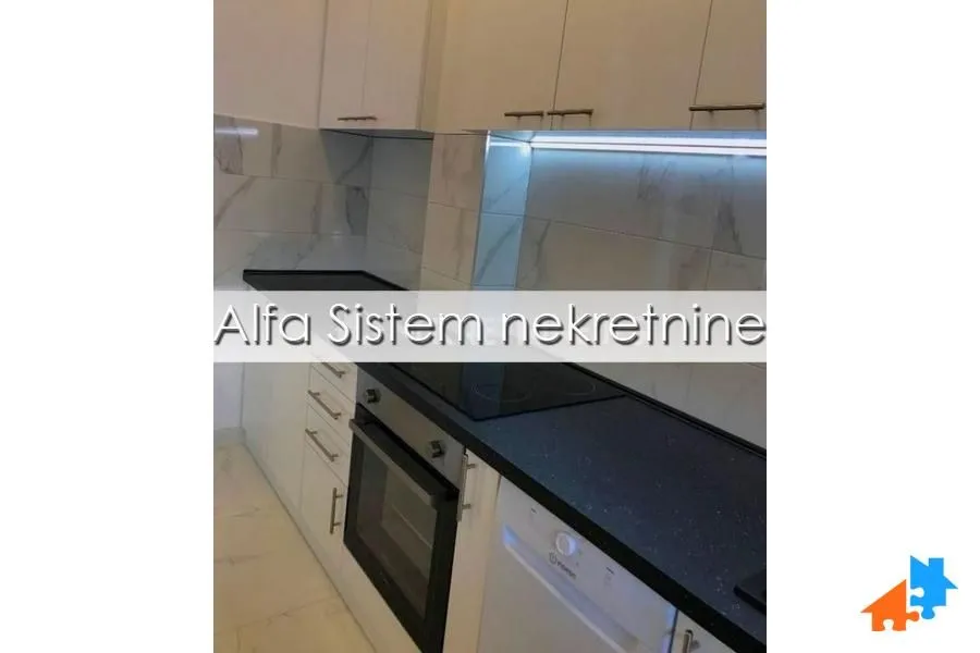 Izdavanje, trosoban stan, 80m², Savski Venac, Beograd