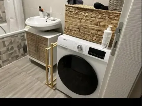 Rent, four bedroom apartment, 114m², Grbavica, Novi Sad Sve Podlokacije - image 11