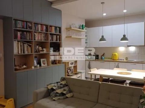 Izdavanje, dvosoban stan, 64m2, Palilula, Beograd Izdavanje, dvosoban stan, 64m2, Palilula, Beograd