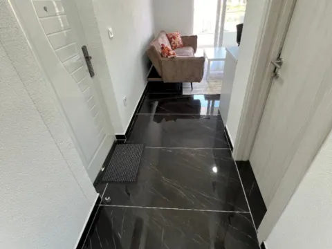 Rent, apartment, 41m², Polje, Bar - image 3