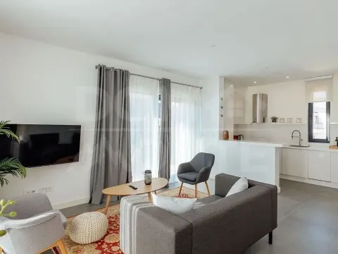 Izdavanje, jednosoban stan, 52m², Tivat, Crna Gora - image 9