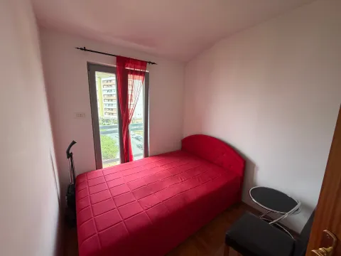 Rent, one bedroom apartment, 50m², 1 maj, Podgorica - image 6