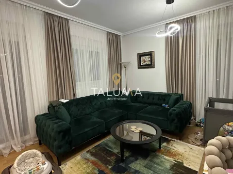 Prodaja, dvosoban stan, 66m², Stari Aerodrom, Podgorica - image 2