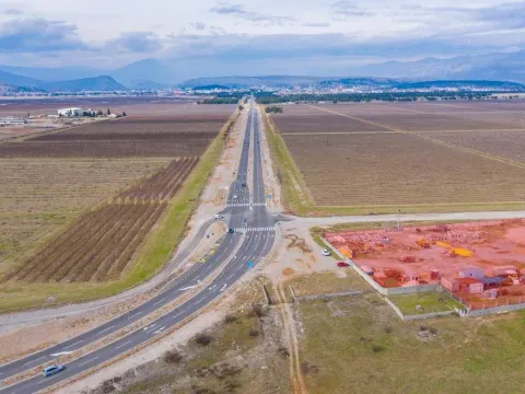 Prodaja, plac, 4000m², Podgorica, Crna Gora - image 7