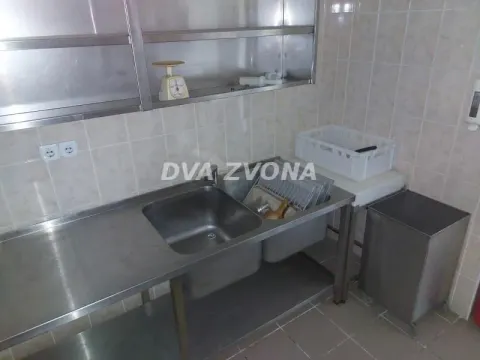Sale, hospitality venue, 478m², Perlez, Zrenjanin - image 34