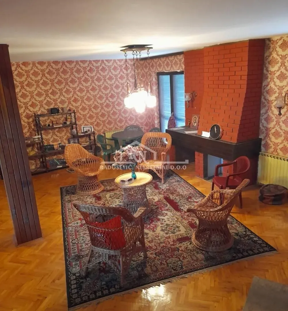 Prodaja, kuća, 144m², Arnajevo, Barajevo
