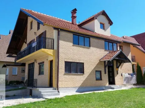 Prodaja, kuća, 169m², Zlatibor, Srbija - image 8