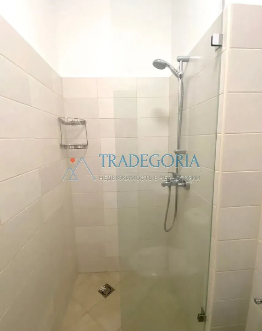 Prodaja, trosoban stan, 200m², Reževići, Budva