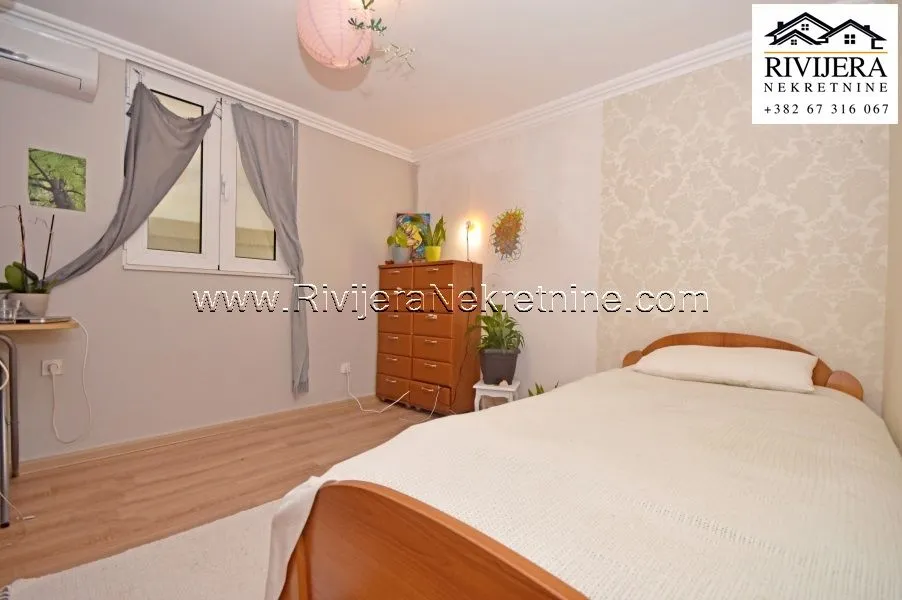 Prodaja, kuća, 213m², Žvinje, Herceg Novi