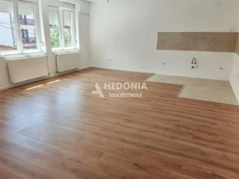 Sale, four bedroom apartment, 95m², Sremčica, Beograd - image 1