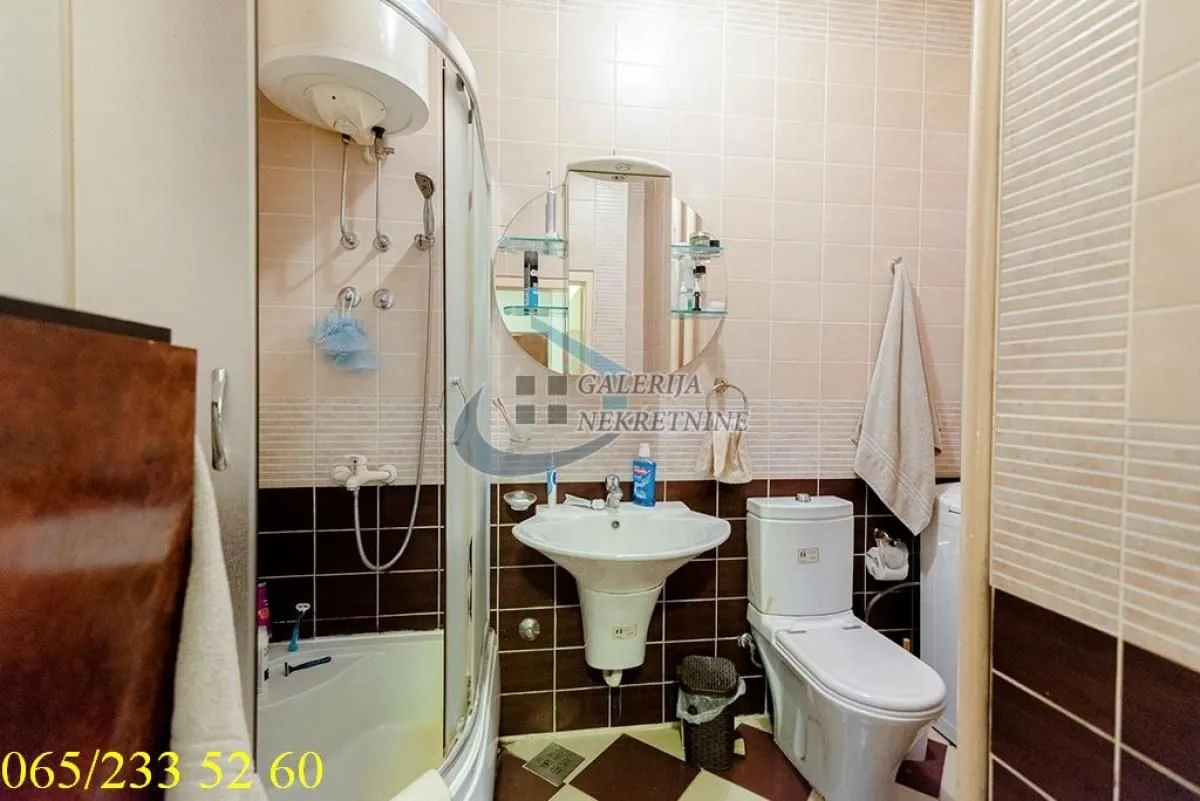 Prodaja, dvosoban stan, 59m², Stari Grad, Beograd