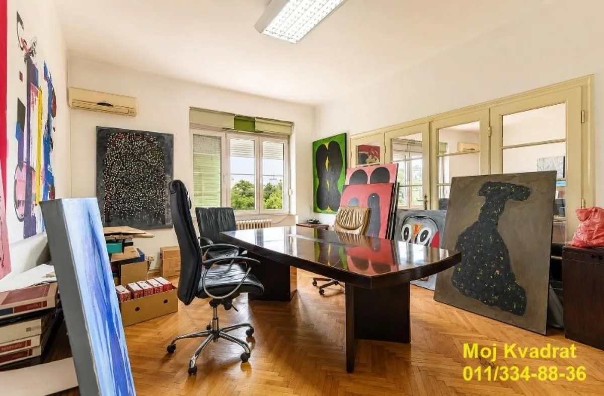 Sale, four bedroom apartment, 120m², Andrićev Venac, Beograd