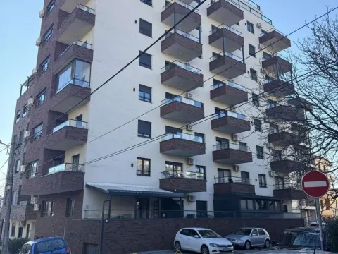 Izdavanje, dvosoban stan, 56m², Vračar Sve Podlokacije, Beograd - image 14