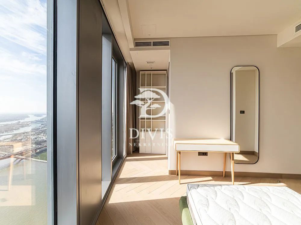 Prodaja, četvorosoban stan, 164m², Beograd Na Vodi, Beograd