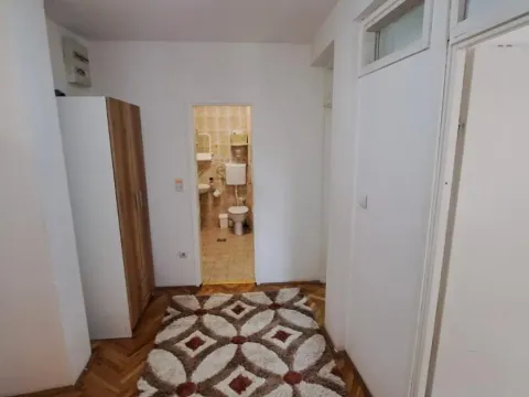 Prodaja, trosoban stan, 92m², Bulevar Oslobodjenja, Novi Sad Sve Podlokacije - image 9