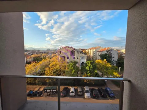 Rent, one bedroom apartment, 46m², Stari Aerodrom, Podgorica - image 5