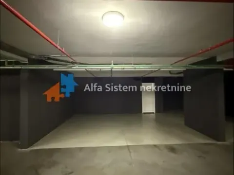 Rent, four bedroom apartment, 157m², Senjak, Beograd - image 14